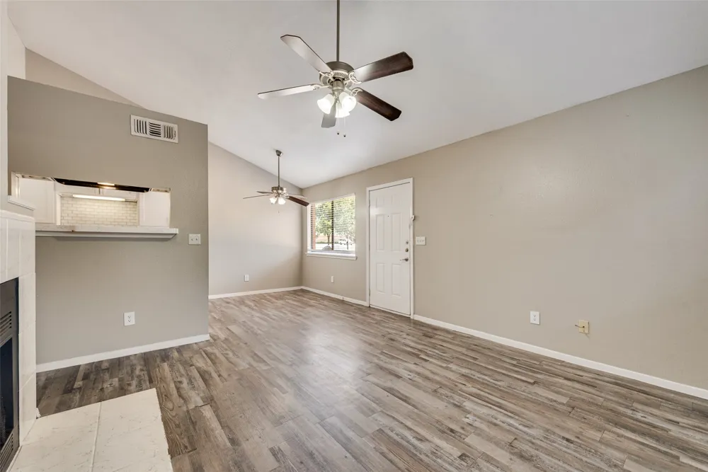 1122 Millview Drive #602 Arlington, TX 76012