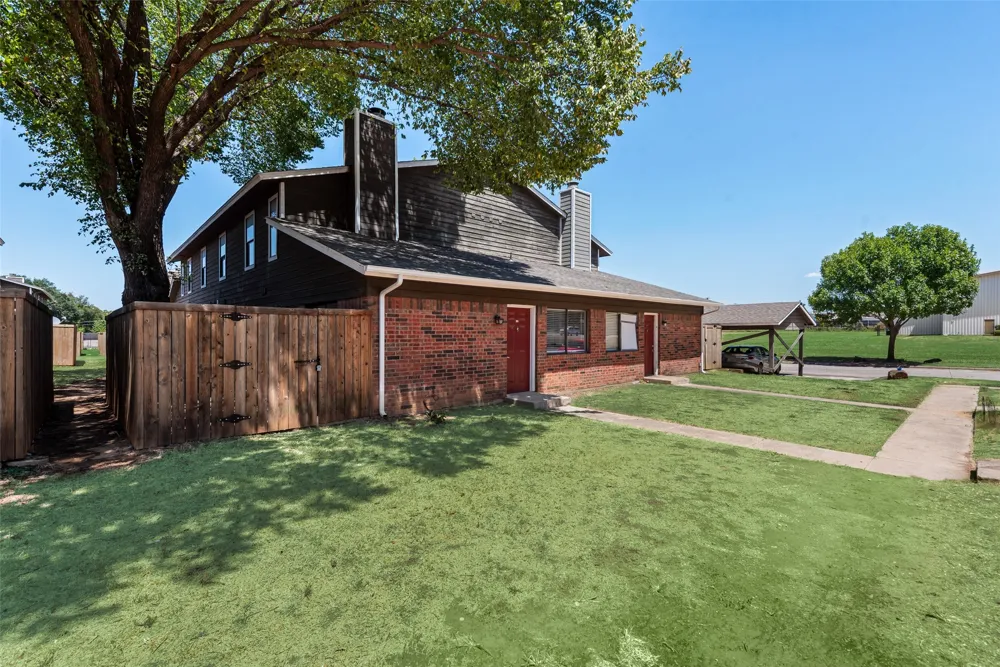 1122 Millview Drive #602 Arlington, TX 76012