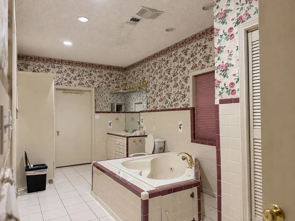 5525 Knollcrest Drive Shreveport, LA 71129