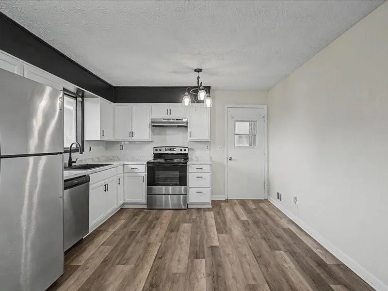 538 Wexwood Drive Riverdale, GA 30274