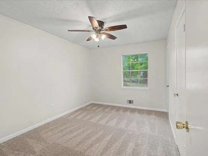 538 Wexwood Drive Riverdale, GA 30274