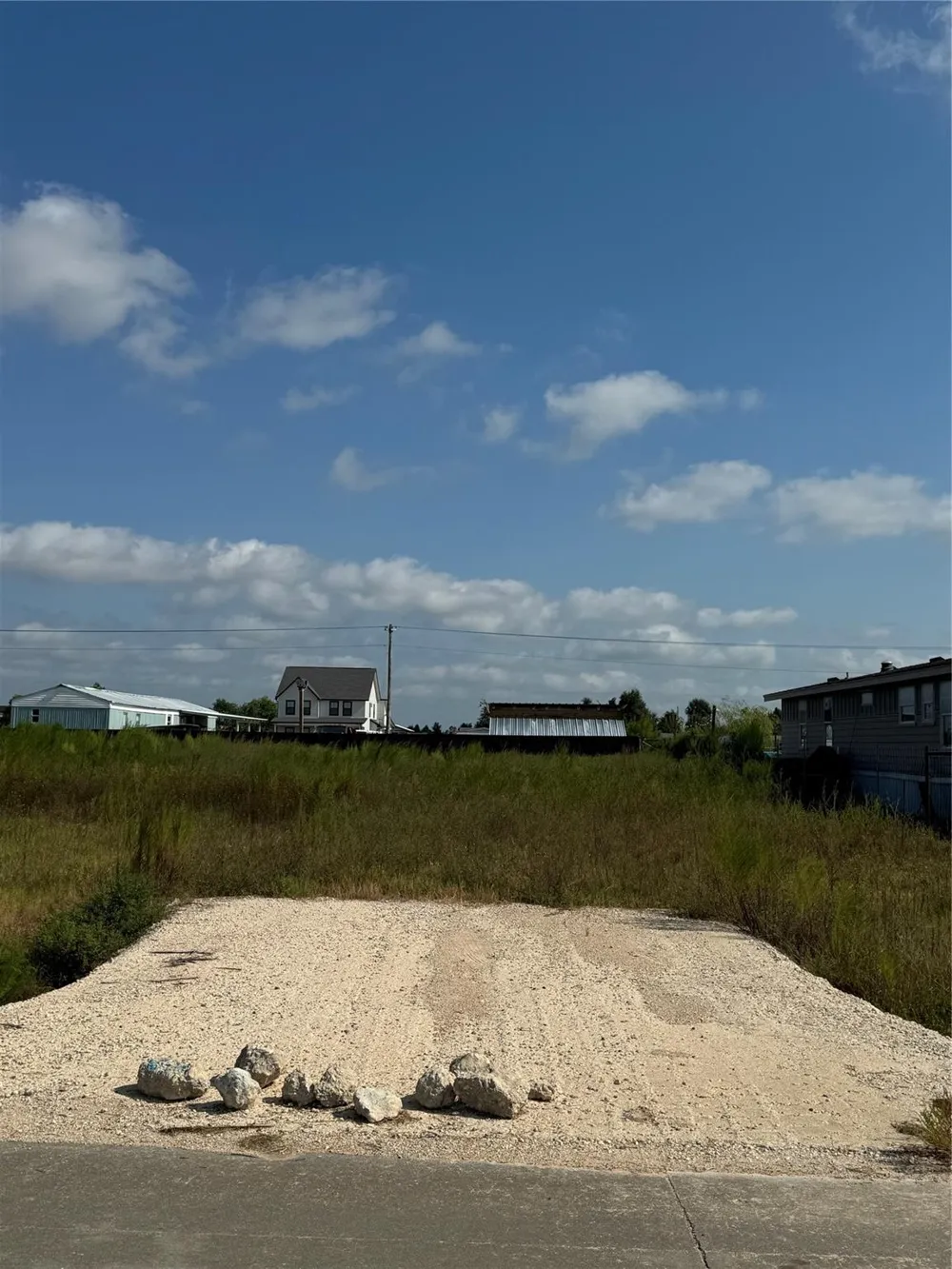 4317 Road 5726 Road Cleveland, TX 77327