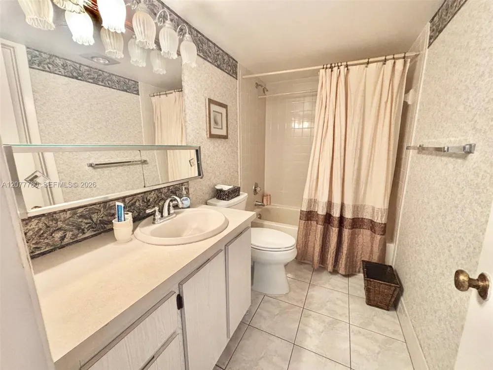 141 SE 3rd Ave #402 Dania Beach, FL 33004