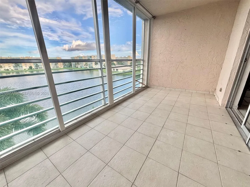 141 SE 3rd Ave #402 Dania Beach, FL 33004