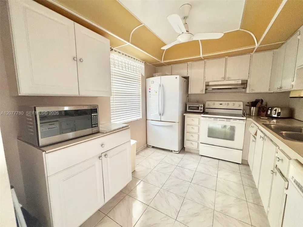 141 SE 3rd Ave #402 Dania Beach, FL 33004