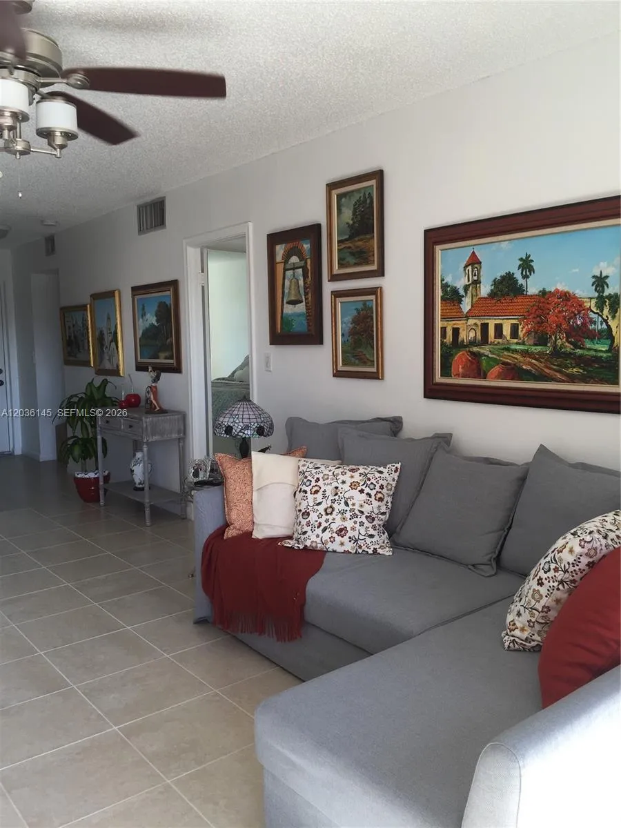 7722 Camino Real #E-415 Miami, FL 33143