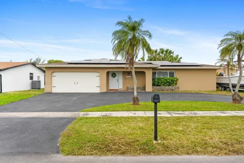 10661 NW 27TH COURT