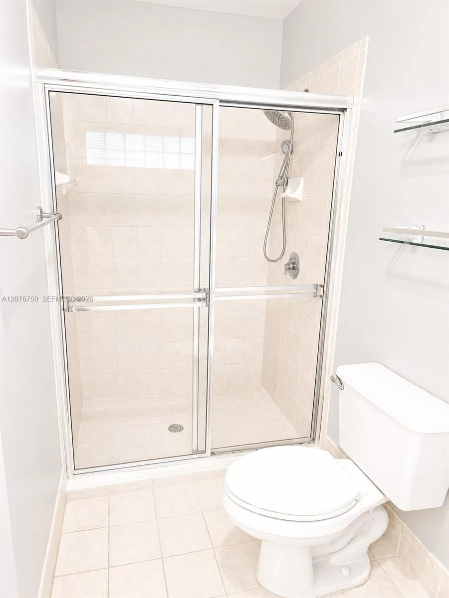 405 Kelly Ln Weston, FL 33326
