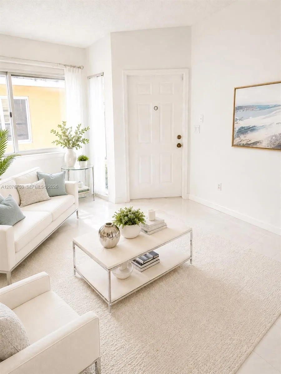 405 Kelly Ln Weston, FL 33326