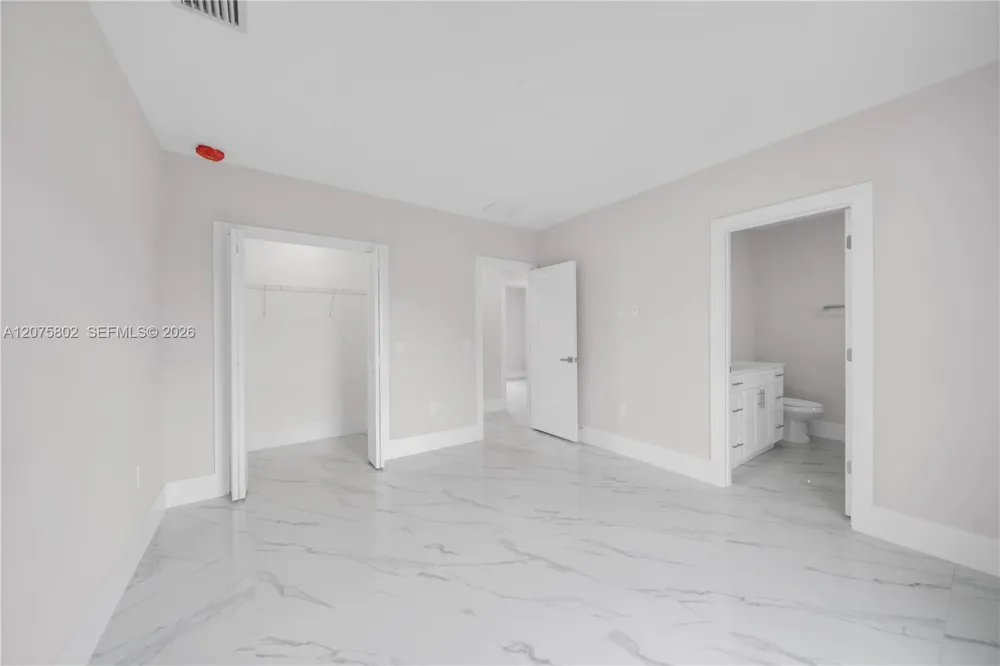 457 Woodman DR Lehigh Acres, FL 33972