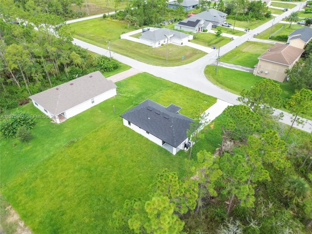 457 Woodman DR Lehigh Acres, FL 33972