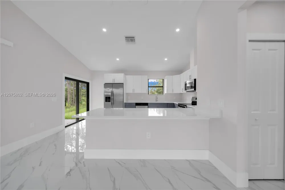 457 Woodman DR Lehigh Acres, FL 33972