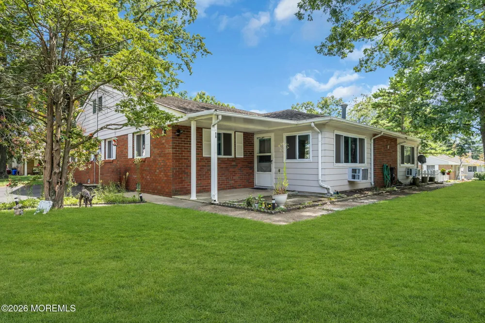 8 Robin Street #B Manchester, NJ 08759