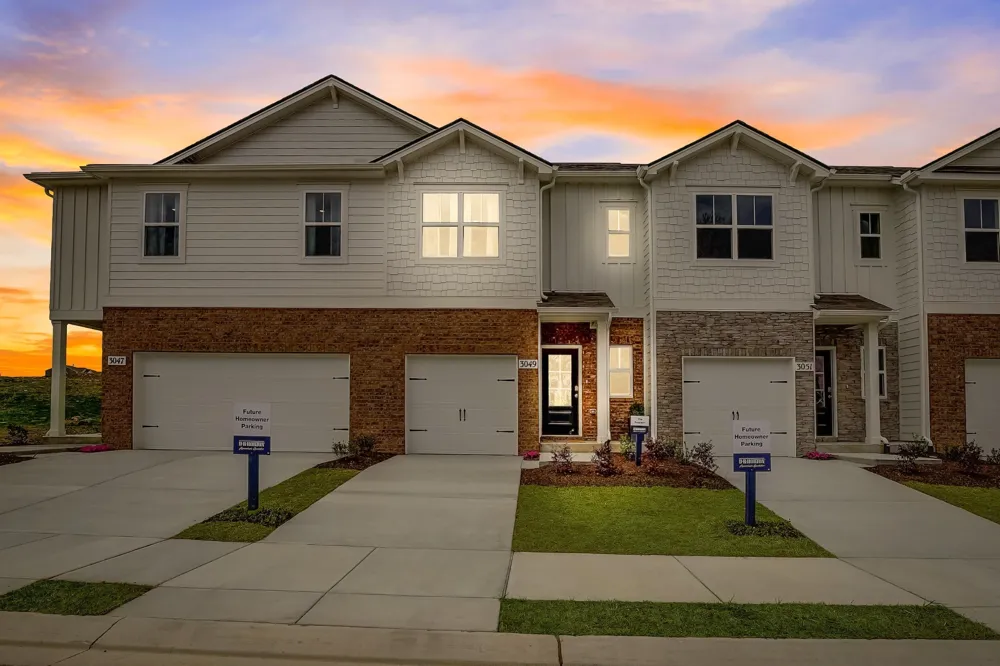 2241 Harlequin Point Lebanon, TN 37090