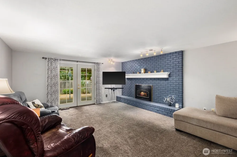 28919 211th Avenue SE Kent, WA 98042