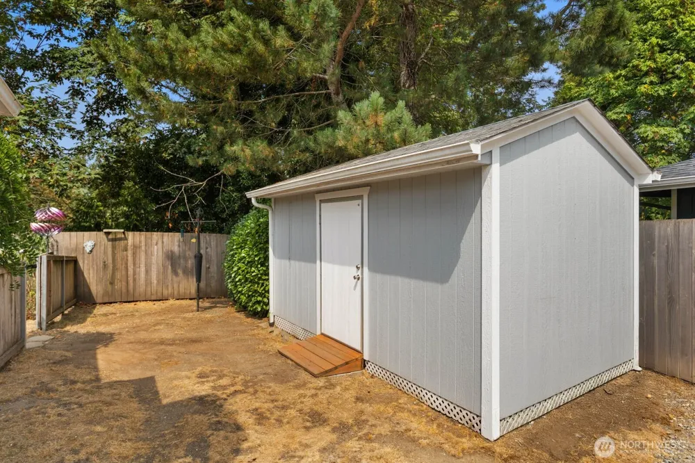 28919 211th Avenue SE Kent, WA 98042