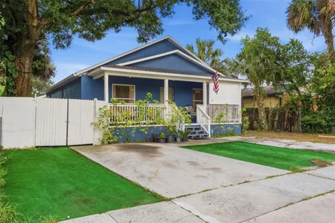 3203 DELEUIL AVENUE