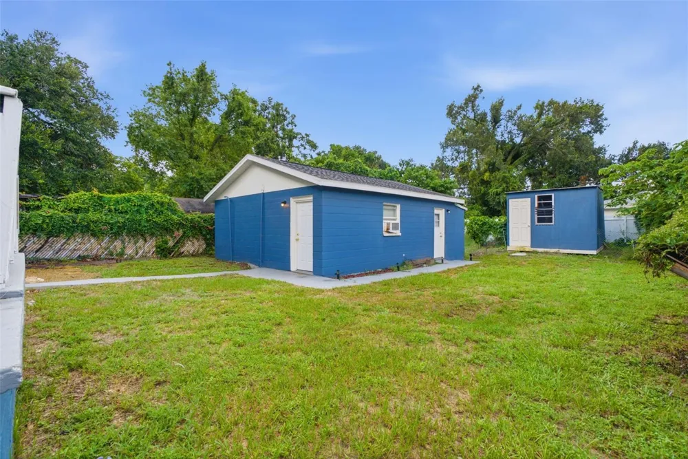3203 DELEUIL AVENUE Tampa, FL 33610