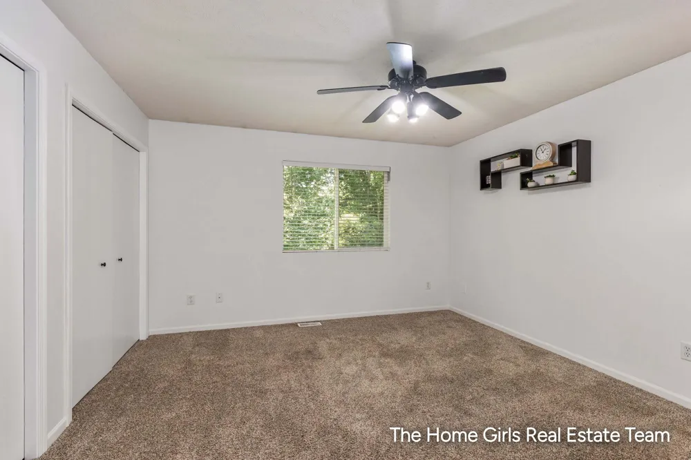 10333 Meadowgate Drive NE Algoma Township, MI 49345