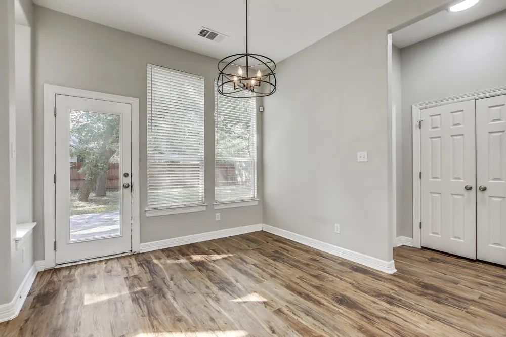 140 Fairwood Drive Georgetown, TX 78628