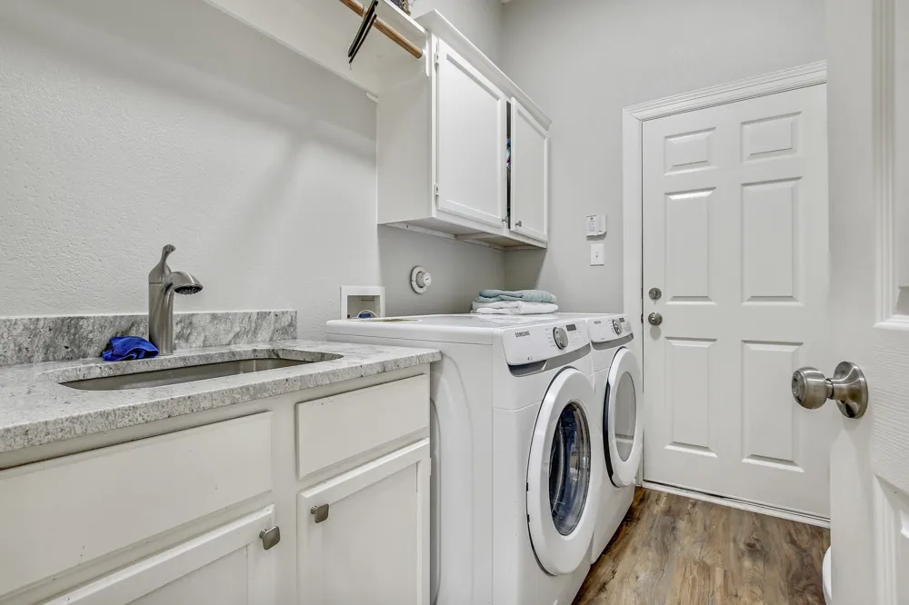 140 Fairwood Drive Georgetown, TX 78628