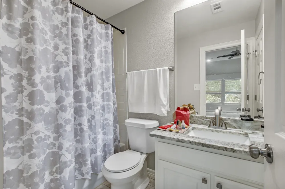 140 Fairwood Drive Georgetown, TX 78628