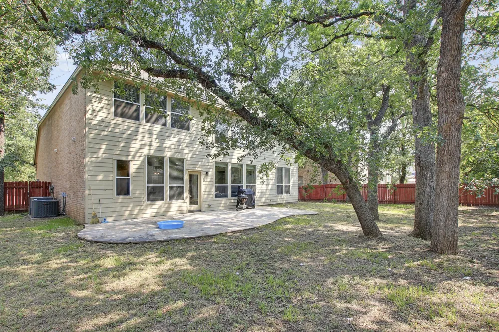 140 Fairwood Drive Georgetown, TX 78628