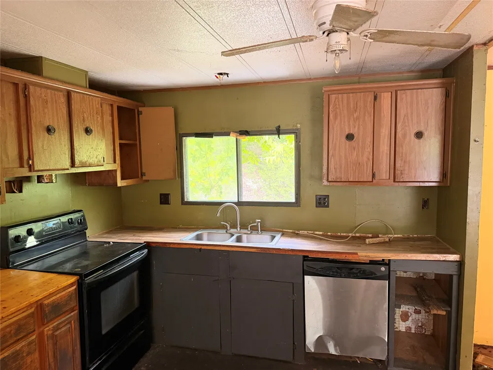 9601 Eagles Nest Court Rio Vista, TX 76093