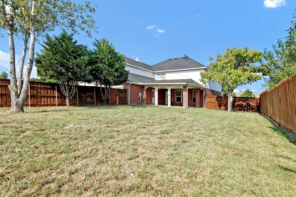 3803 Farmington Drive Richardson, TX 75082