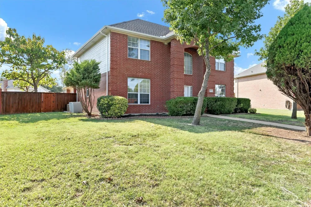 3803 Farmington Drive Richardson, TX 75082