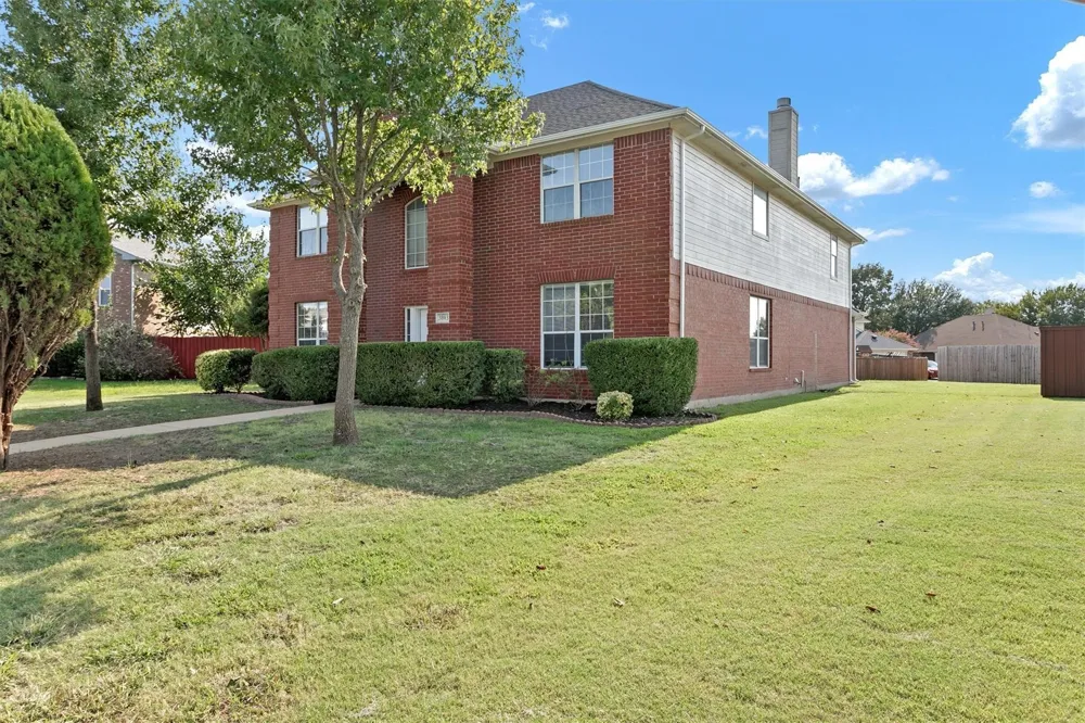 3803 Farmington Drive Richardson, TX 75082