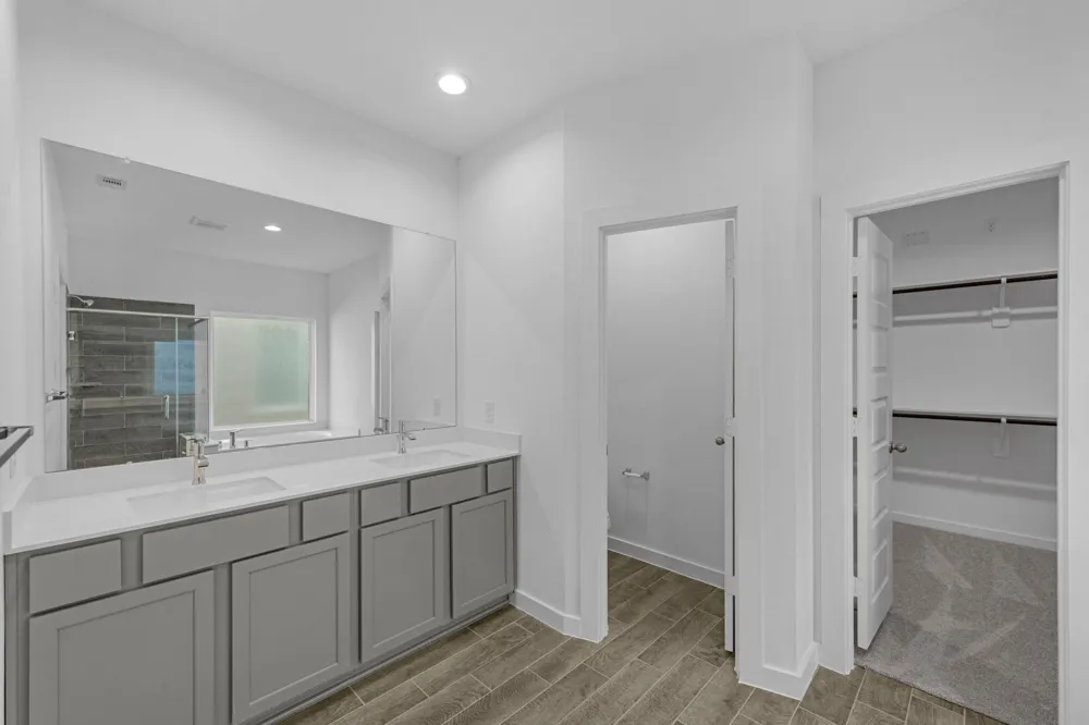 64 Shining Point Drive Waller, TX 77484