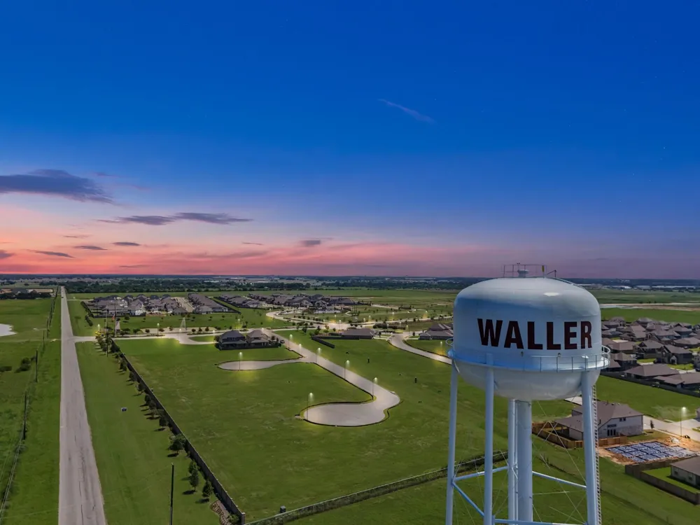 64 Shining Point Drive Waller, TX 77484