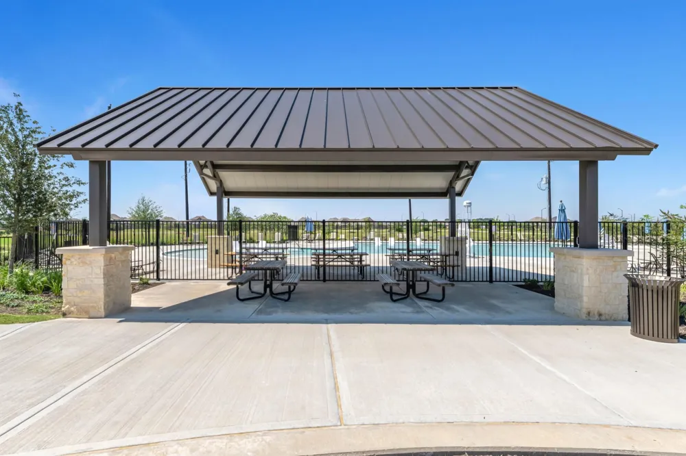 64 Shining Point Drive Waller, TX 77484