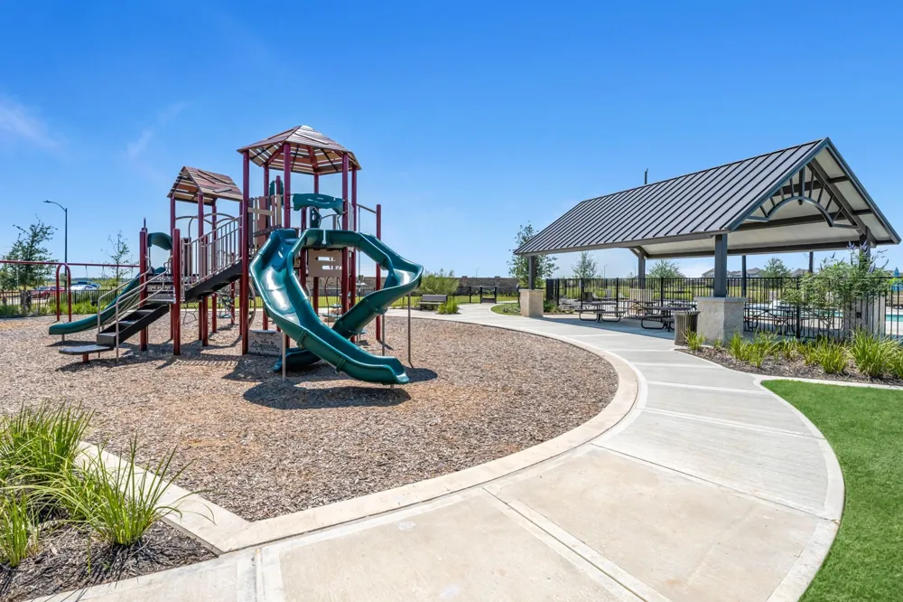 64 Shining Point Drive Waller, TX 77484