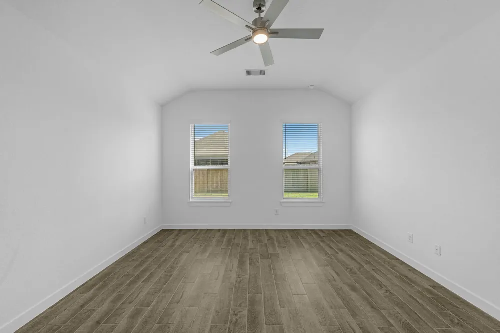 64 Shining Point Drive Waller, TX 77484