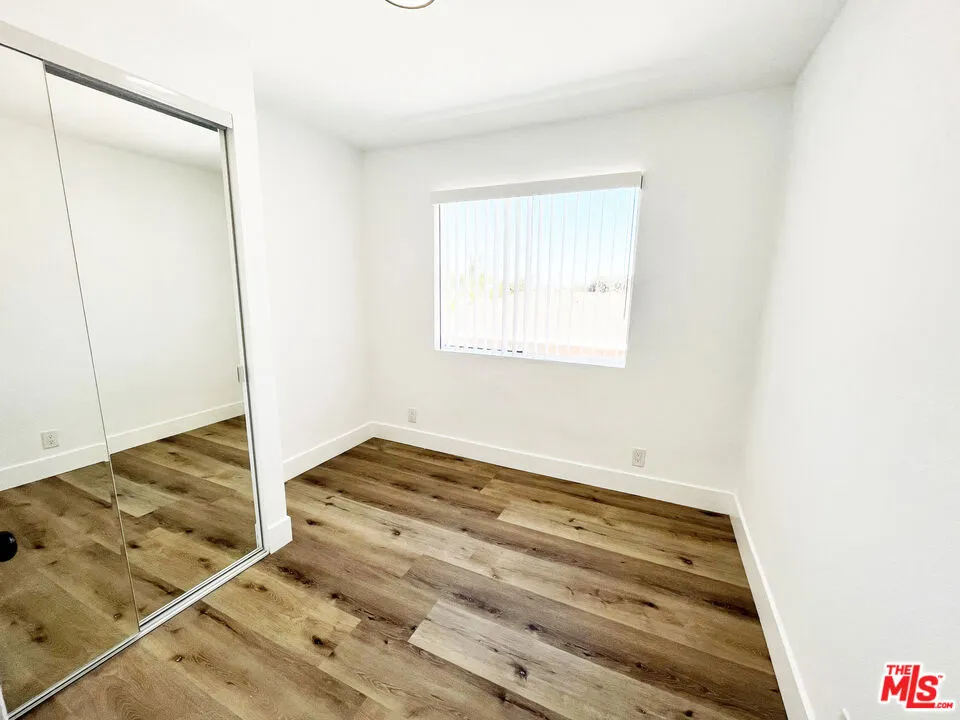 11430 Cedar Avenue #9 Hawthorne, CA 90250