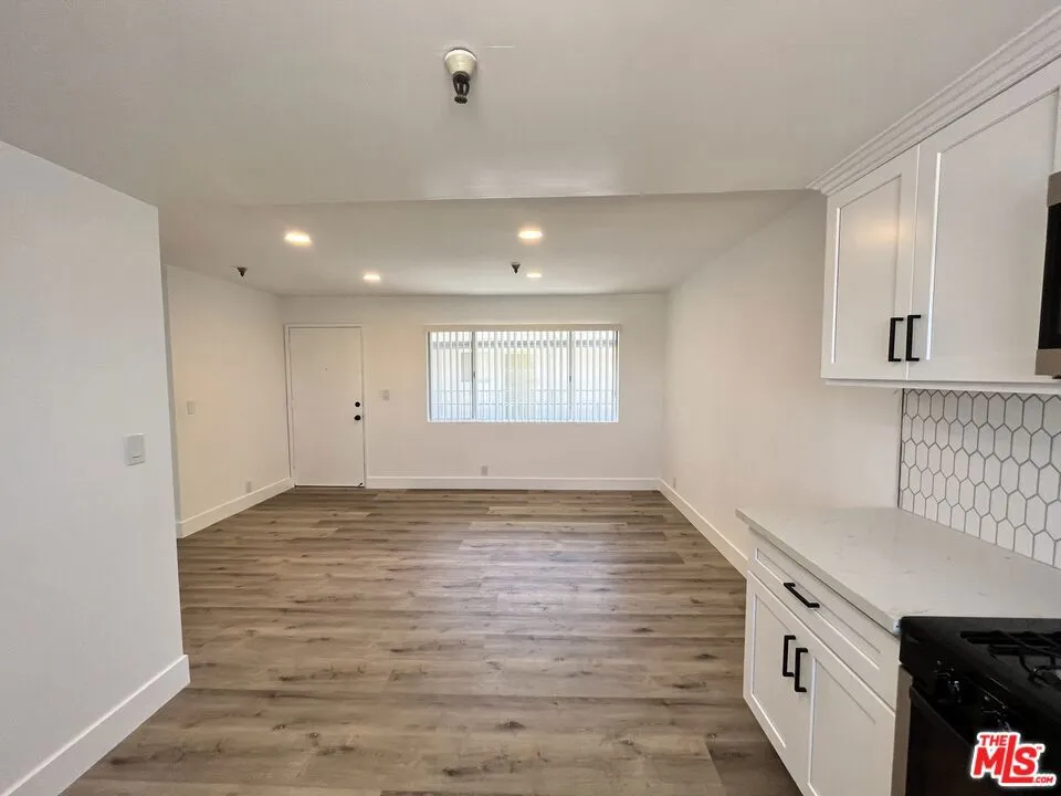 11430 Cedar Avenue #9 Hawthorne, CA 90250