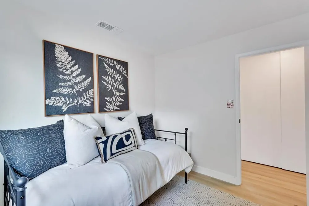 2210 Stebbins Avenue Santa Clara, CA 95051