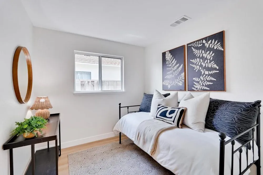 2210 Stebbins Avenue Santa Clara, CA 95051