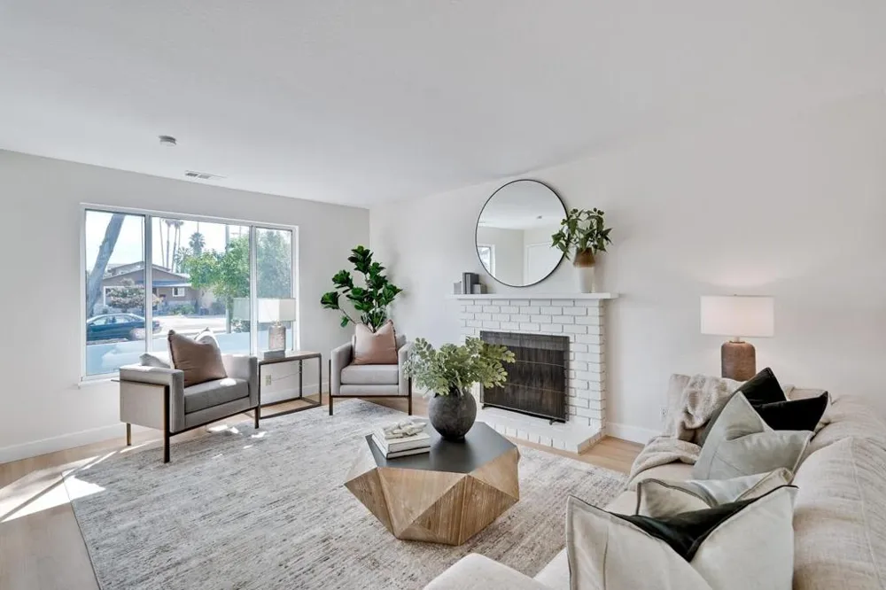 2210 Stebbins Avenue Santa Clara, CA 95051