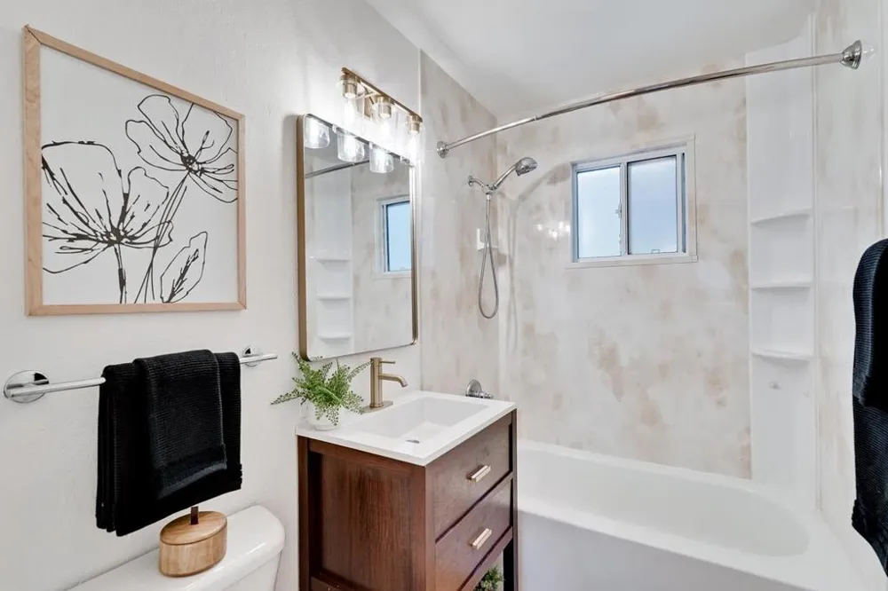 2210 Stebbins Avenue Santa Clara, CA 95051