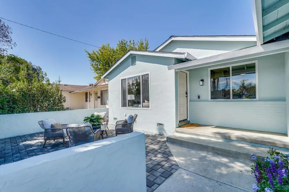 2210 Stebbins Avenue Santa Clara, CA 95051