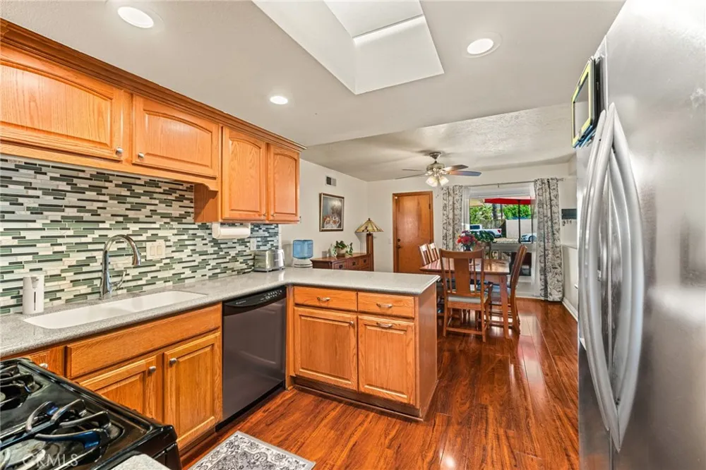9315 Palo Alto Rancho Cucamonga, CA 91730