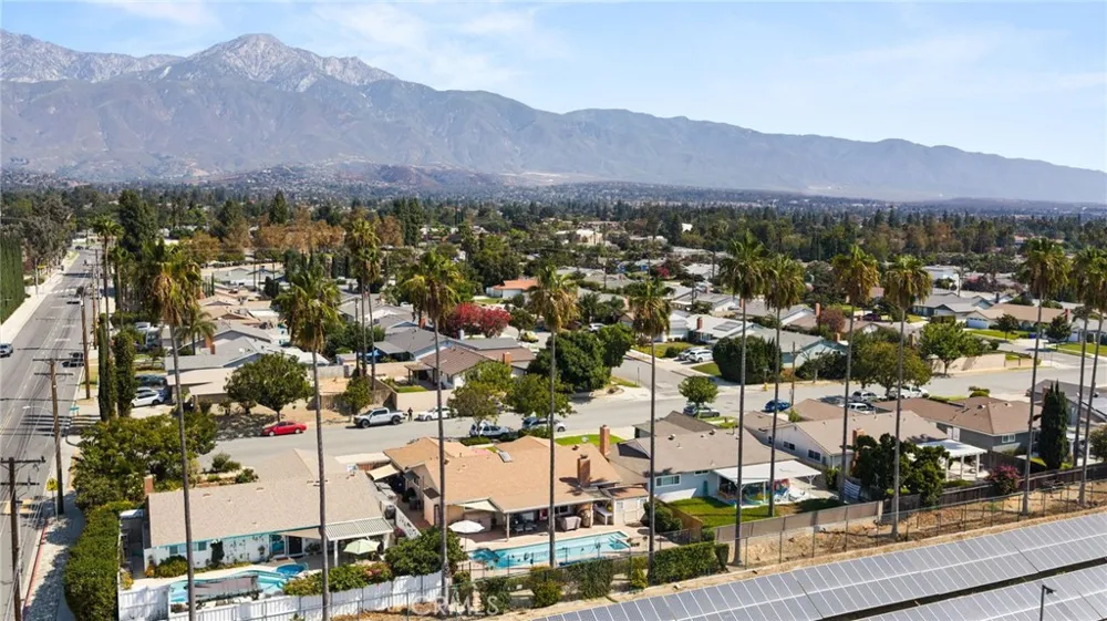 9315 Palo Alto Rancho Cucamonga, CA 91730