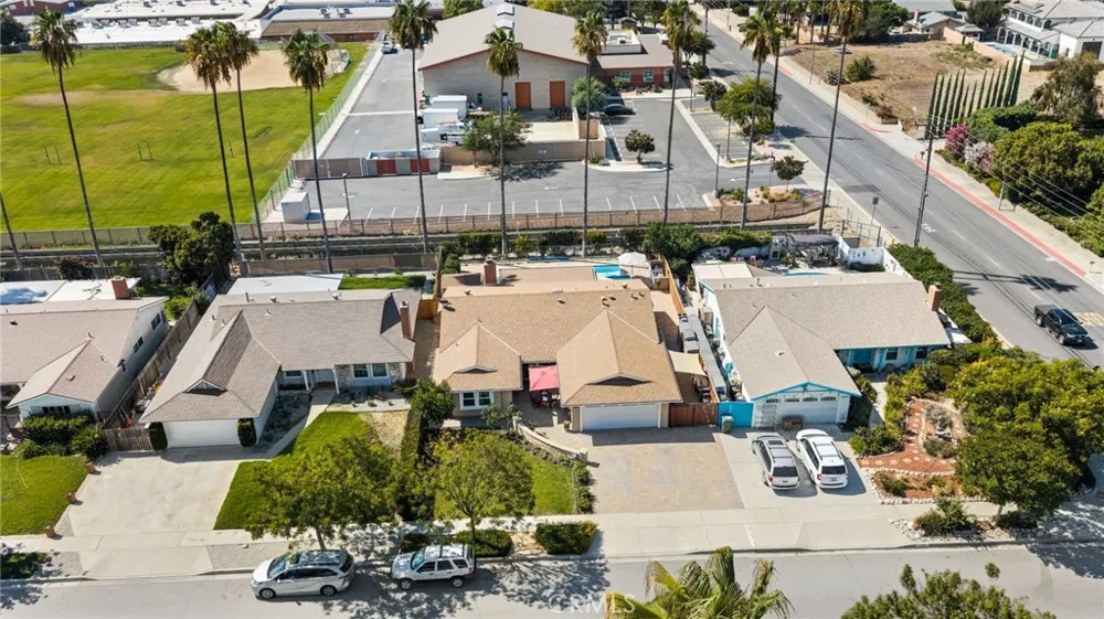 9315 Palo Alto Rancho Cucamonga, CA 91730