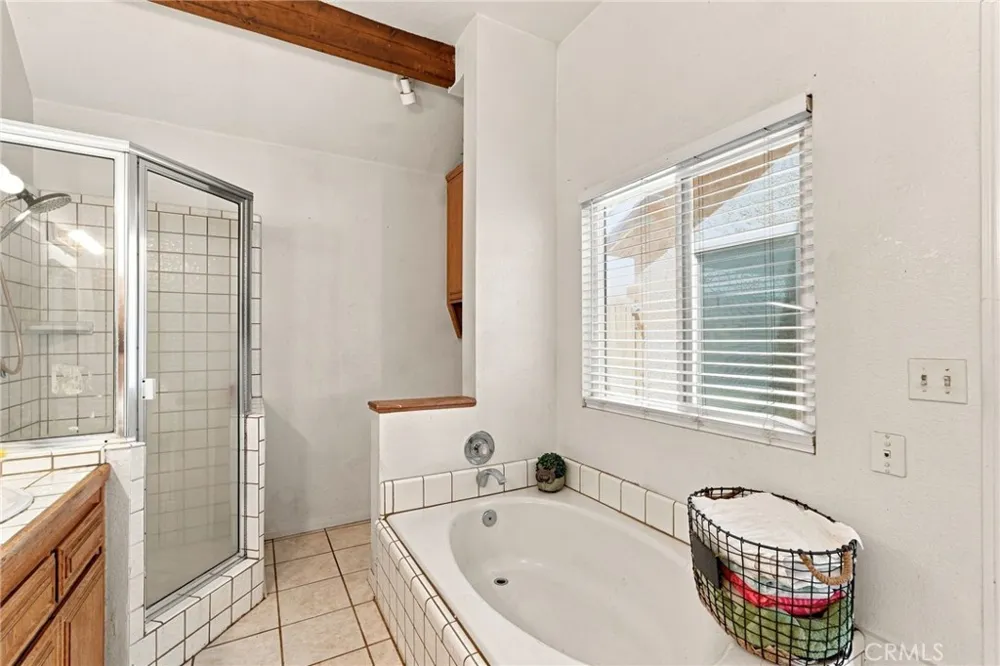 18170 Capri Hesperia, CA 92345