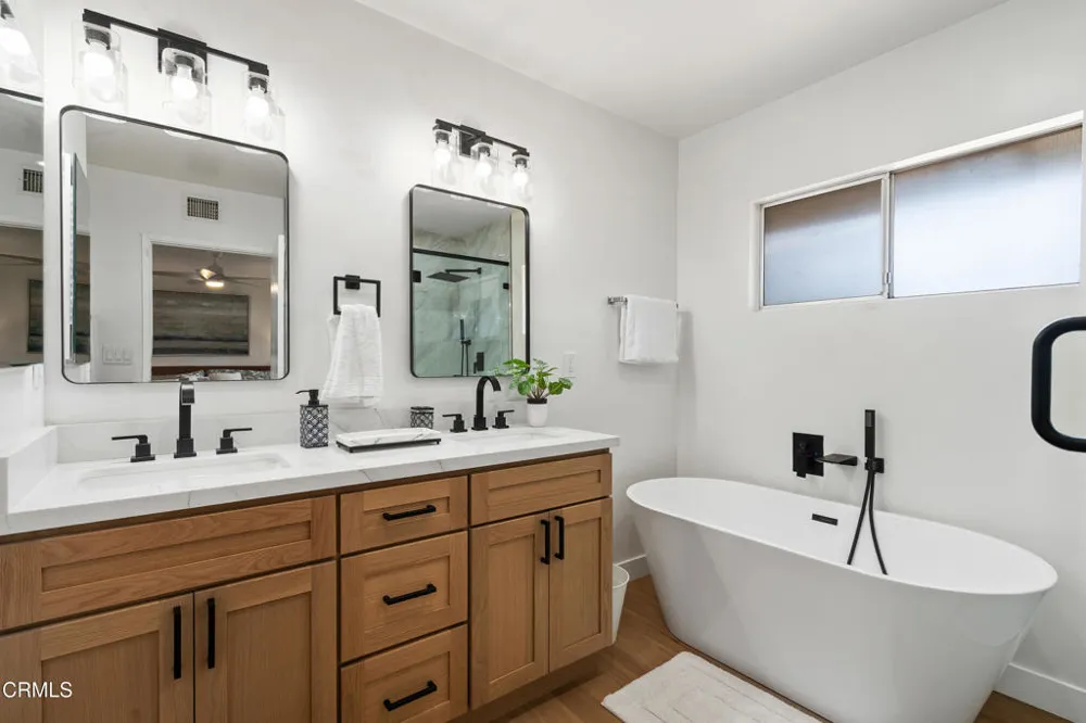 1930 Minoru Drive Altadena, CA 91001