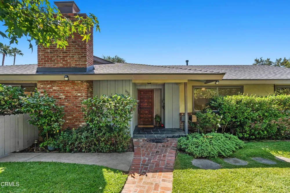1930 Minoru Drive Altadena, CA 91001