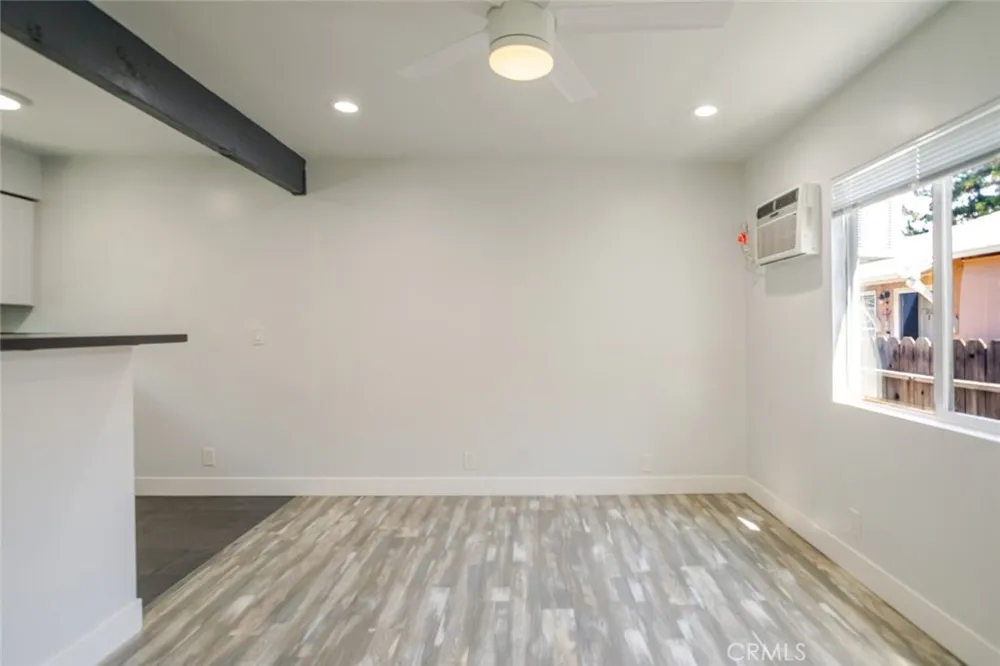 3106 W Victory #B Burbank, CA 91505